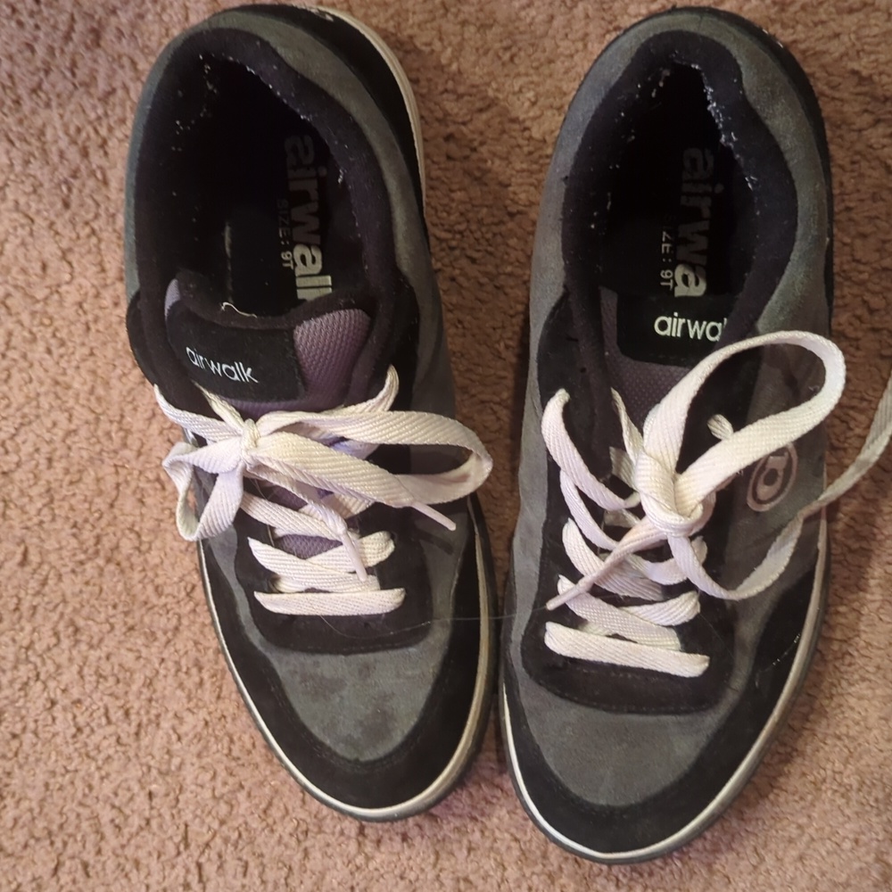 airwalk retro shoes